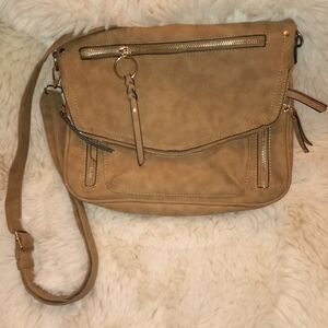 Elegant Tan Shoulder Bag